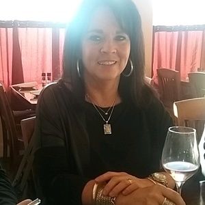 Meet your Posher, Yaya